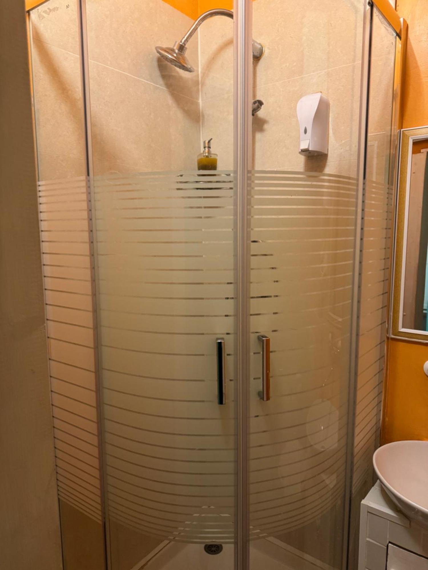 Guest House Bike & Relax Finale Ligure Buitenkant foto